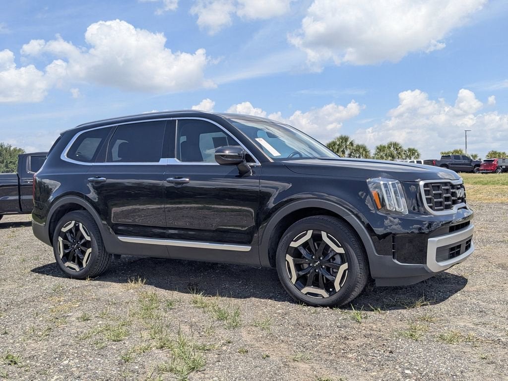 2023 Kia Telluride S