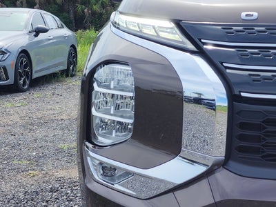 2024 Mitsubishi Outlander SEL
