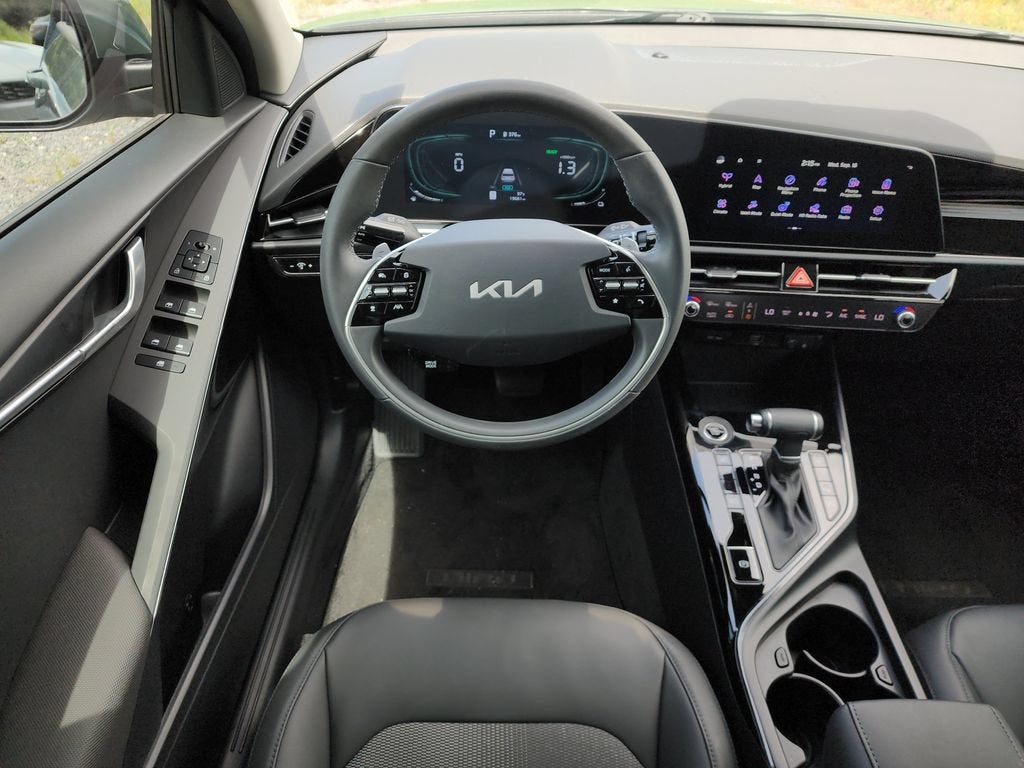 2023 Kia Niro EX