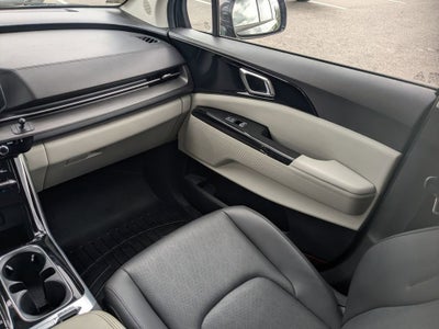 2022 Kia Carnival SX