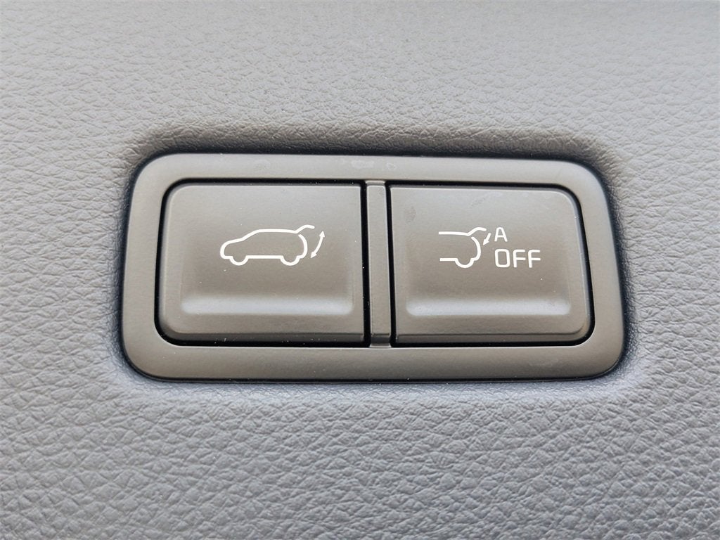 2025 Kia Carnival Hybrid SX