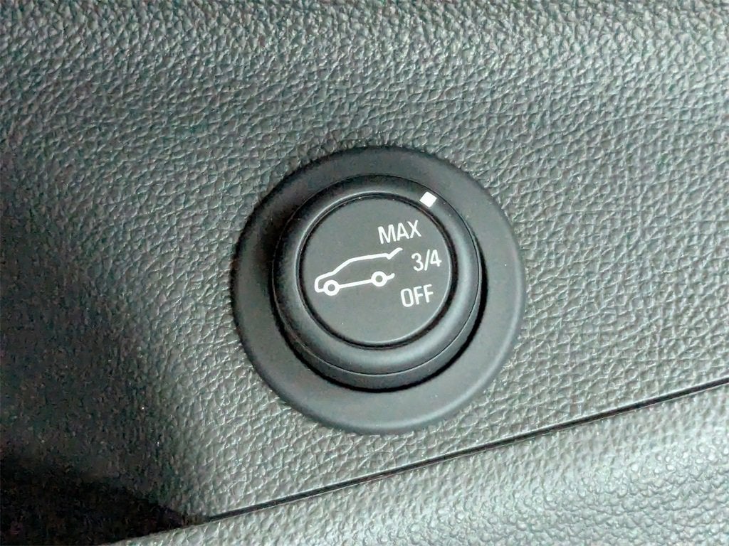 2020 Buick Envision Essence Group