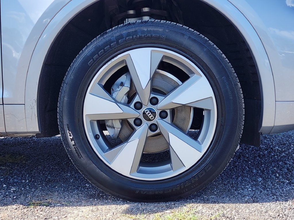 2022 Audi Q5 Premium Plus