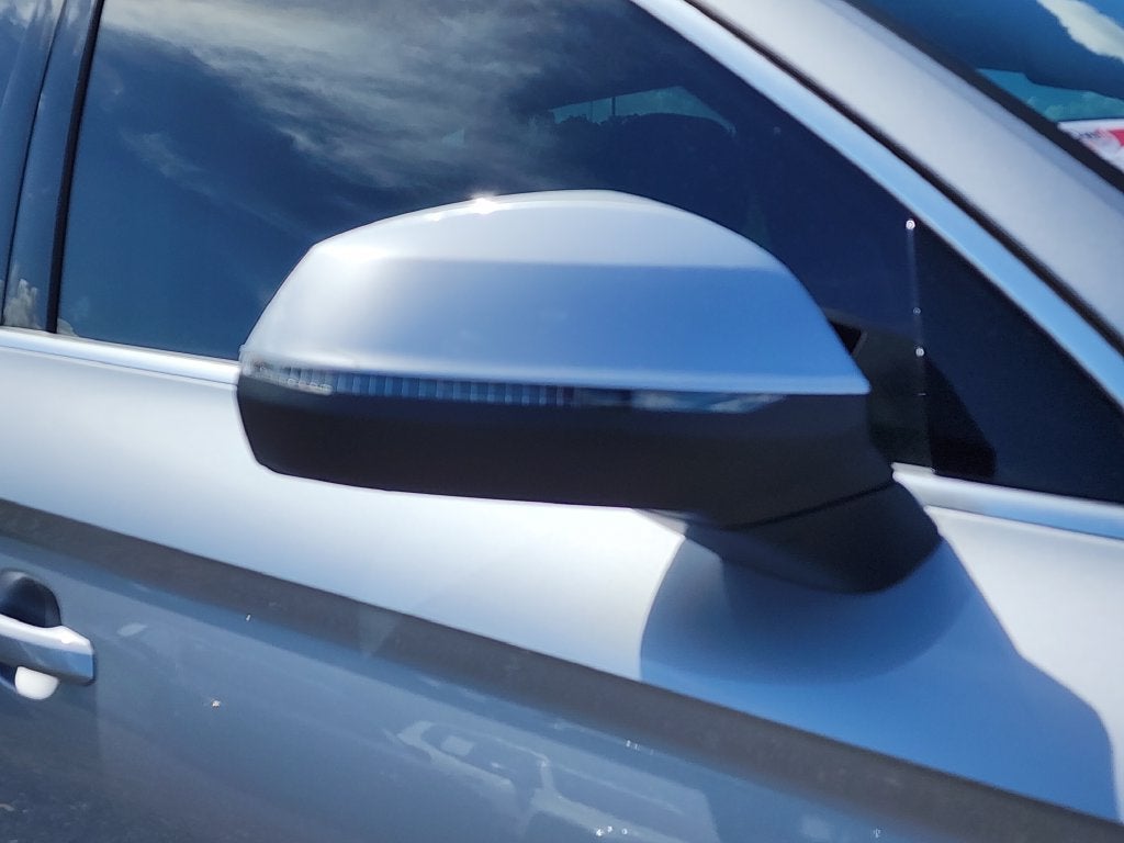 2022 Audi Q5 Premium Plus