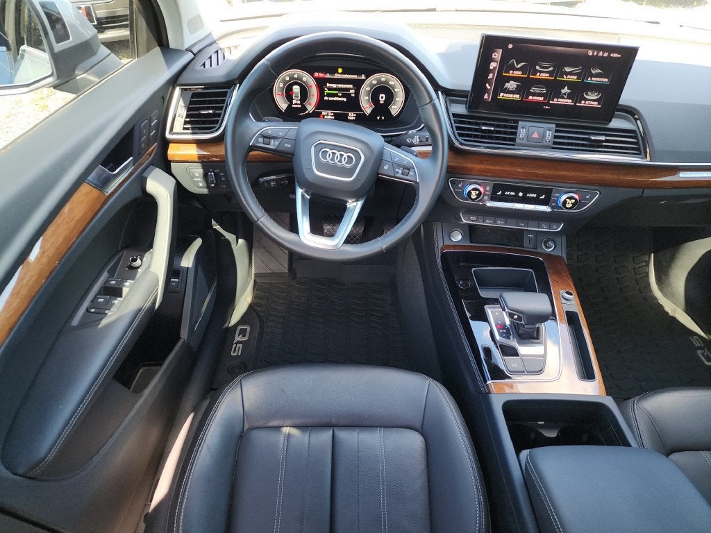 2022 Audi Q5 Premium Plus