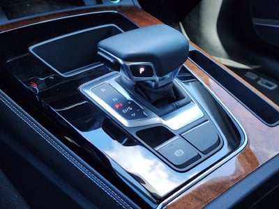 2022 Audi Q5 Premium Plus