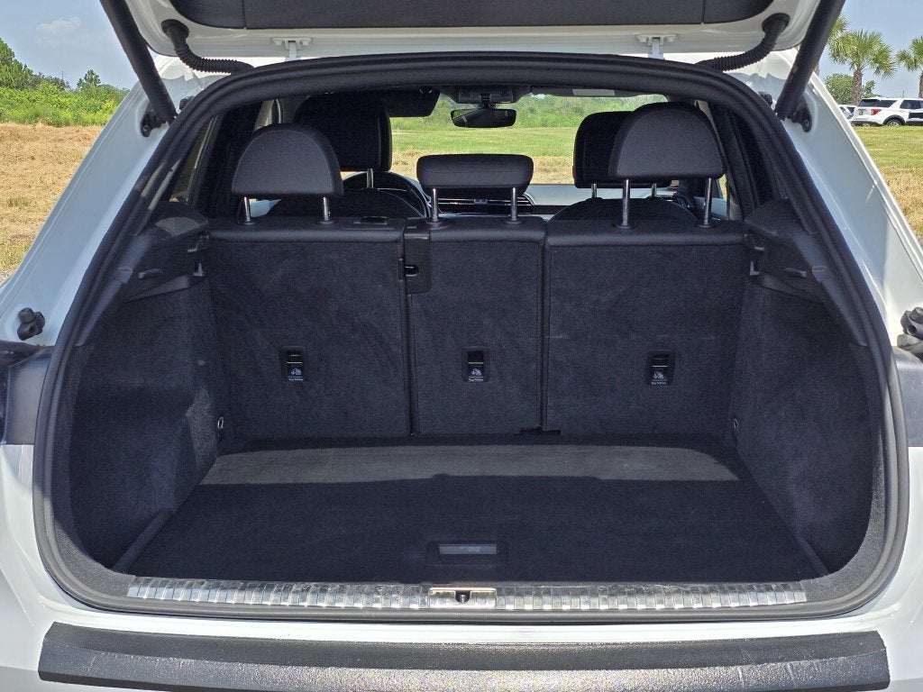 2021 Audi Q3 S line Premium Plus
