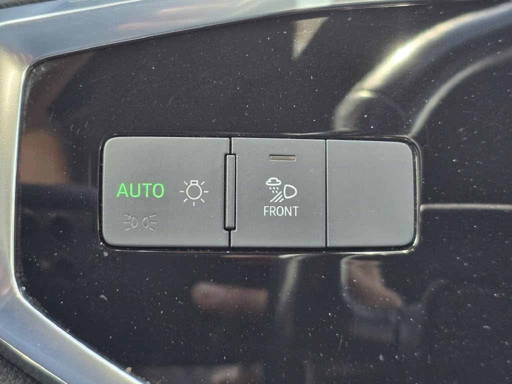 2021 Audi Q3 S line Premium Plus