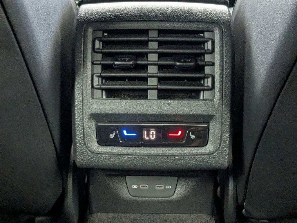 2023 Volkswagen Golf R 20th Anniversary Edition