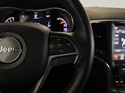 2018 Jeep Grand Cherokee Laredo E 4x2