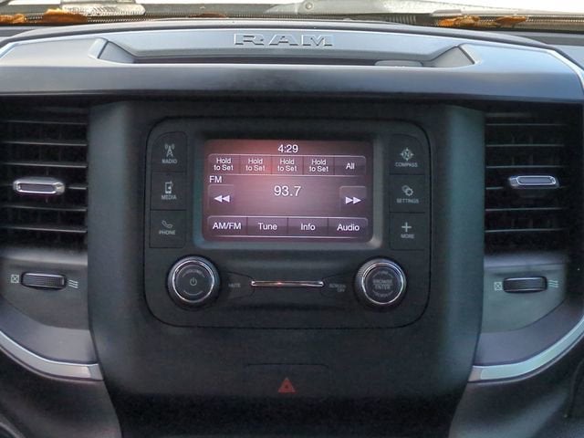 2022 RAM 1500 Big Horn Quad Cab 4x2 6'4" Box