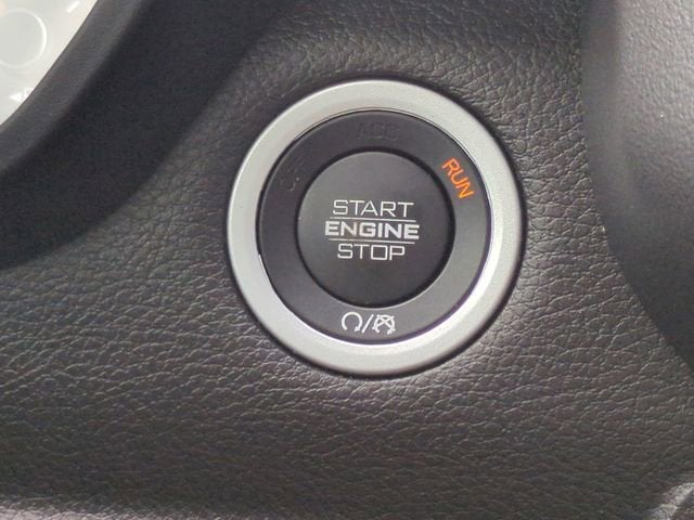 2022 RAM 1500 Big Horn Quad Cab 4x2 6'4" Box