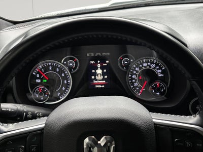 2023 RAM 1500 Big Horn Crew Cab 4x4 5'7" Box