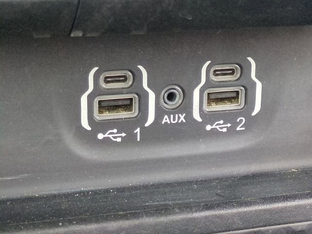 2022 RAM 1500 Rebel Crew Cab 4x4 5'7" Box