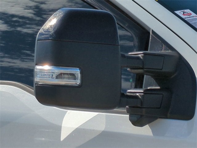 2025 Ford Super Duty F-350 SRW Platinum