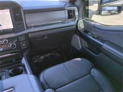 2025 Ford Super Duty F-350 SRW Platinum