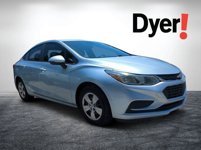 2017 Chevrolet Cruze LS Auto's photo