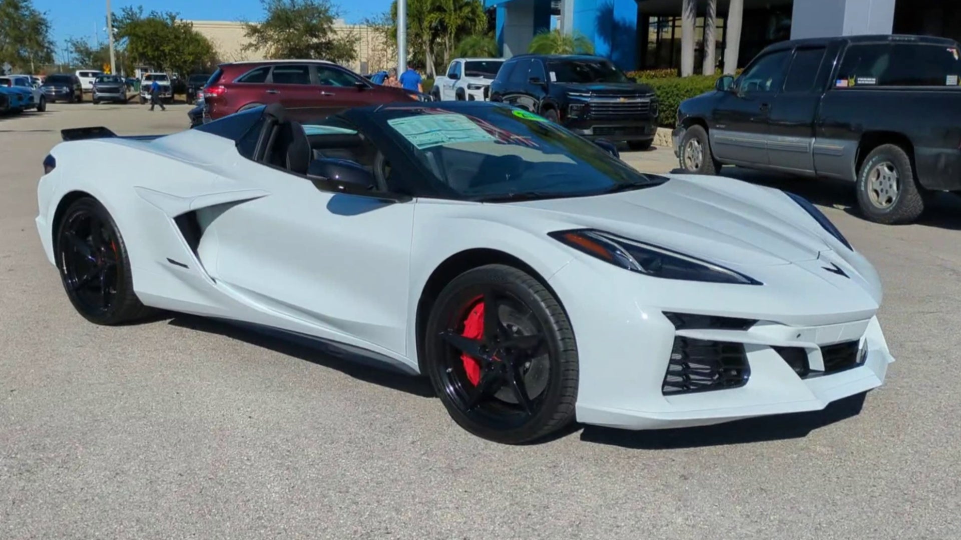 2025 Chevrolet Corvette E-Ray 2LZ