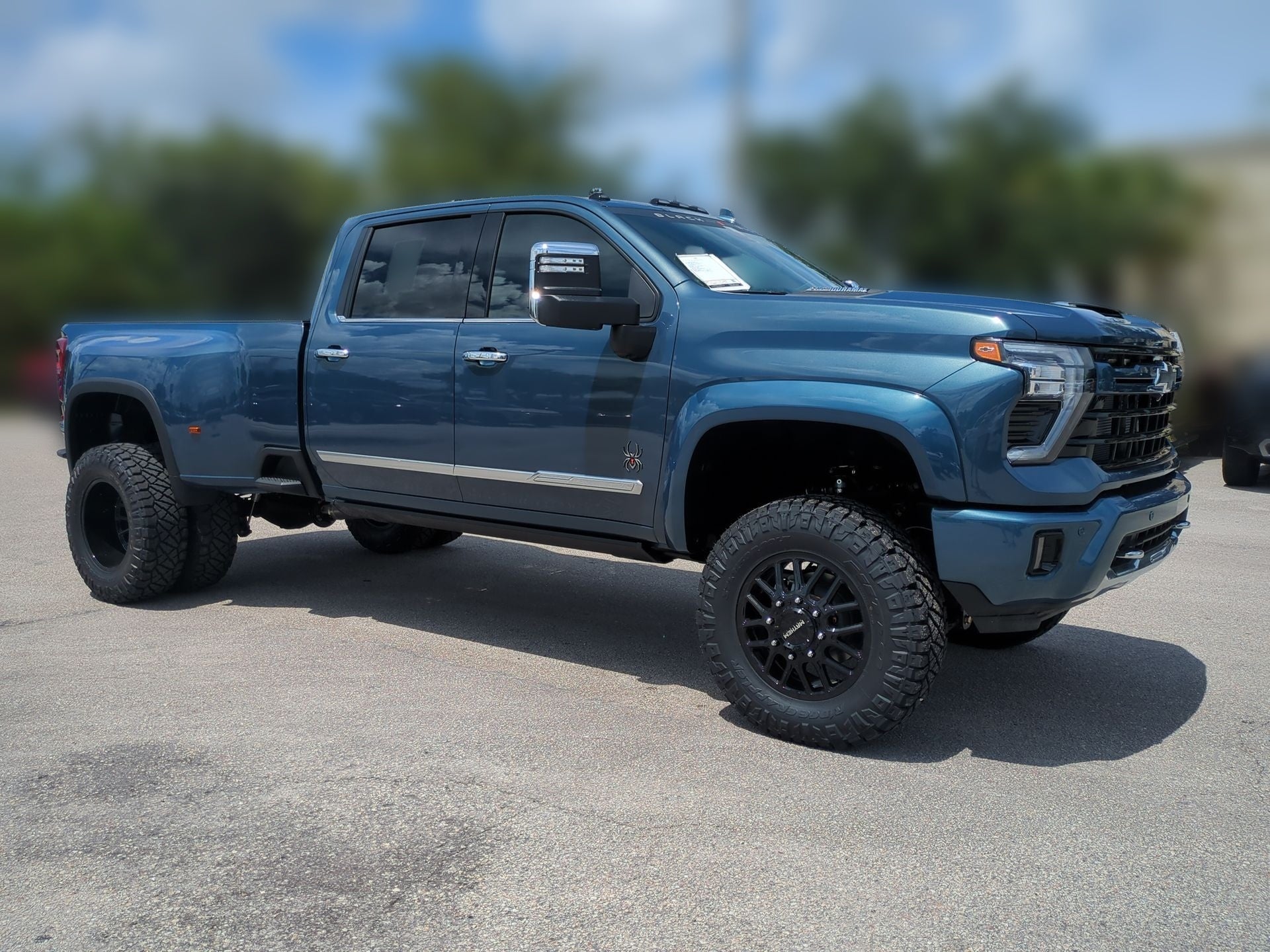2026 Chevrolet Silverado 3500 HD High Country DRW