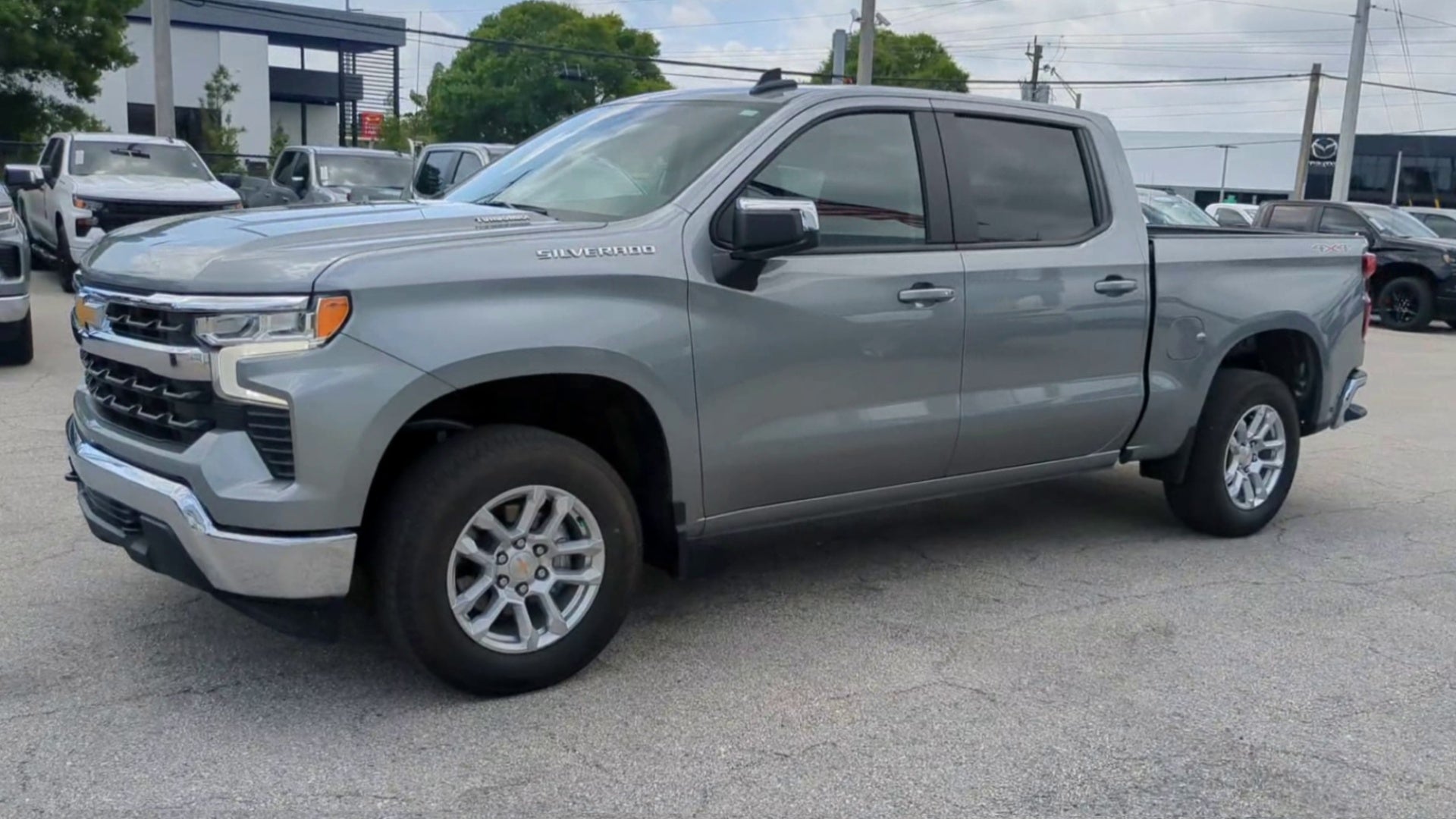 2025 Chevrolet Silverado 1500 LT (2FL)
