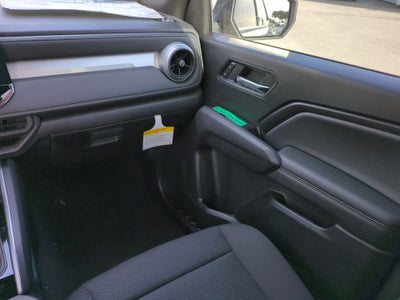 2025 Chevrolet Colorado WT/LT