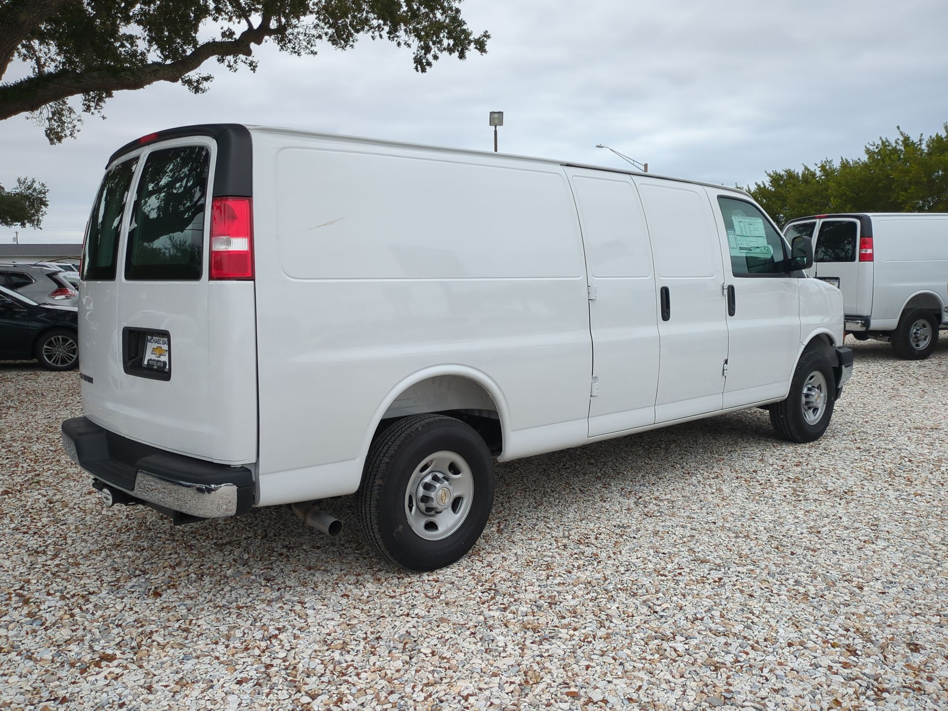2025 Chevrolet Express Cargo 2500 WT