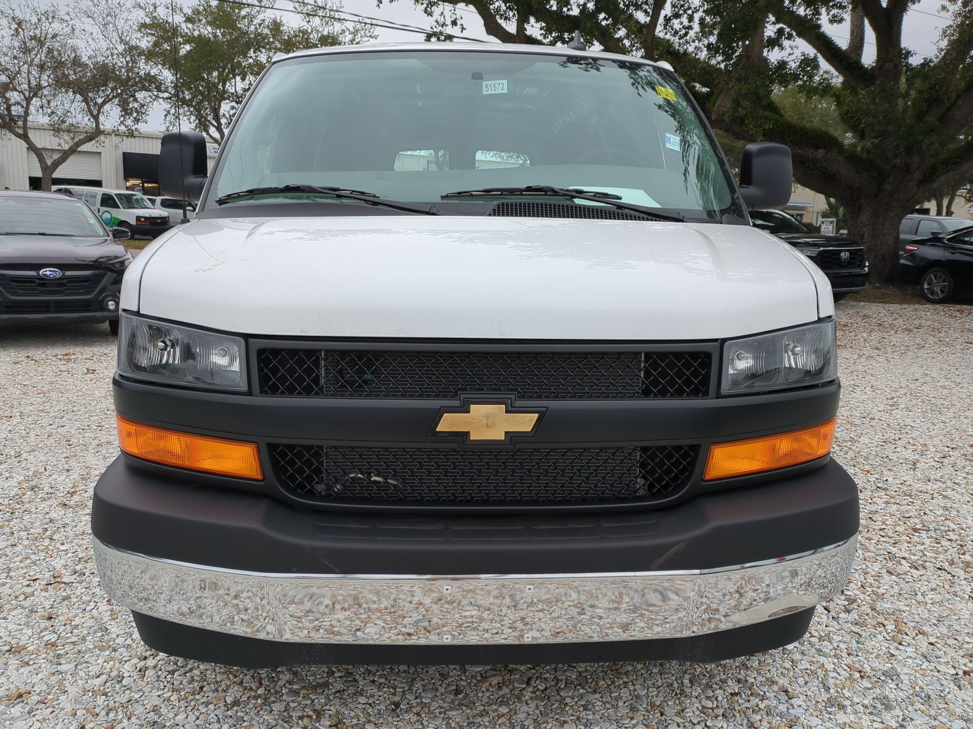2025 Chevrolet Express Cargo WT
