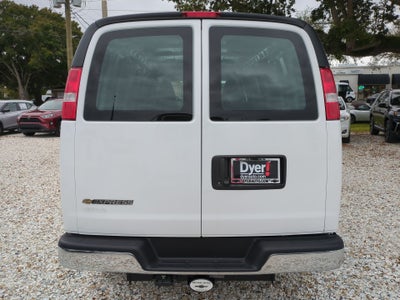 2025 Chevrolet Express Cargo WT