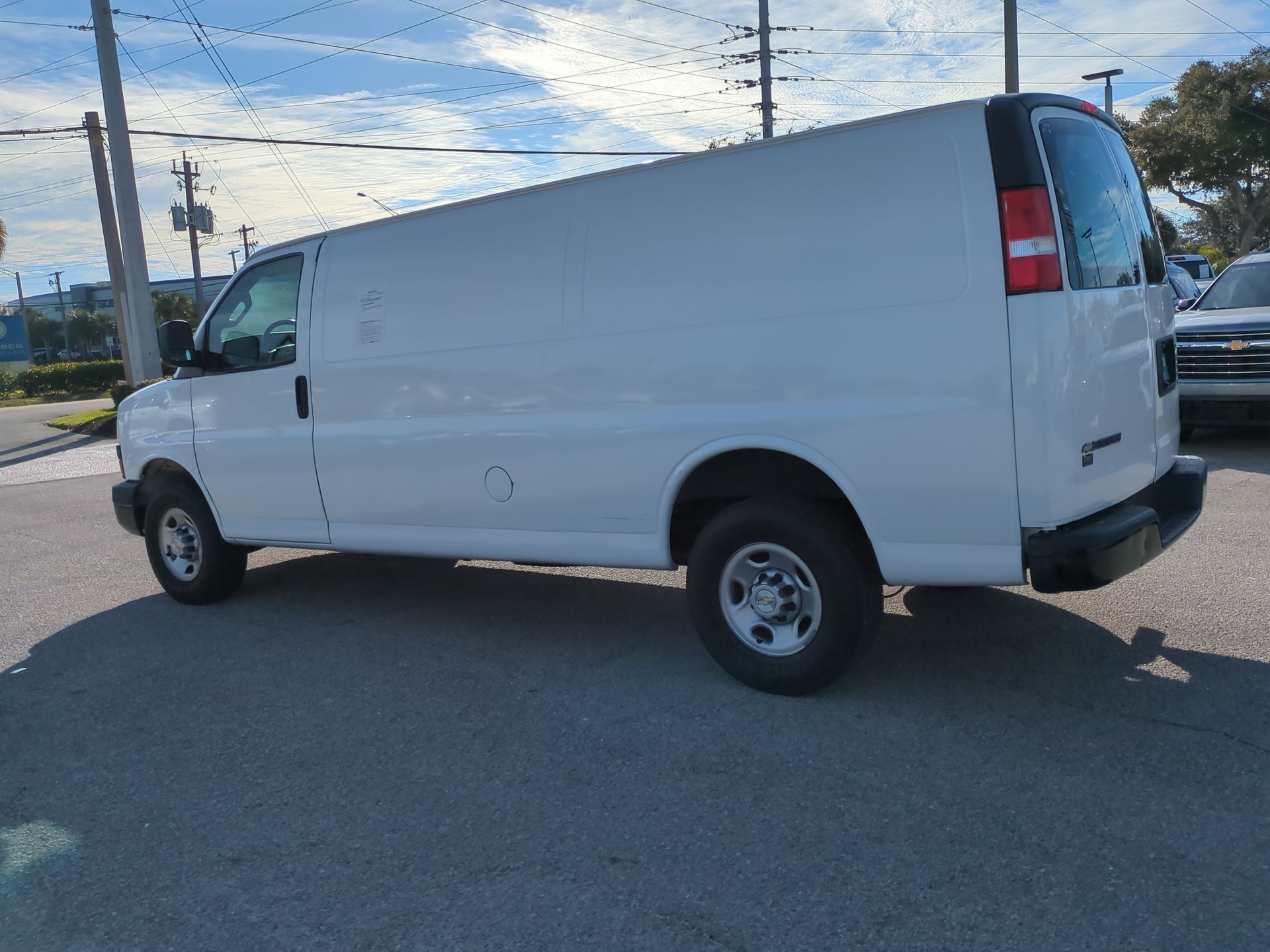 2021 Chevrolet Express Cargo 2500 WT