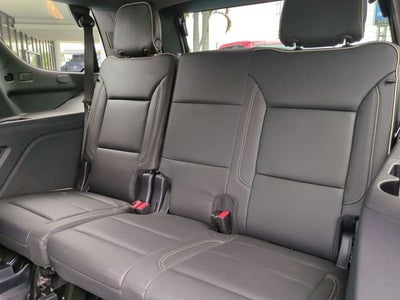2025 GMC Yukon Elevation
