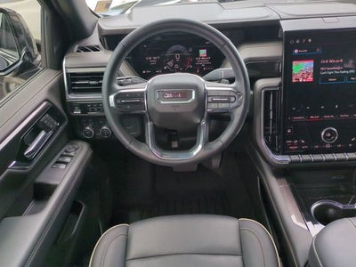 2025 GMC Yukon Elevation