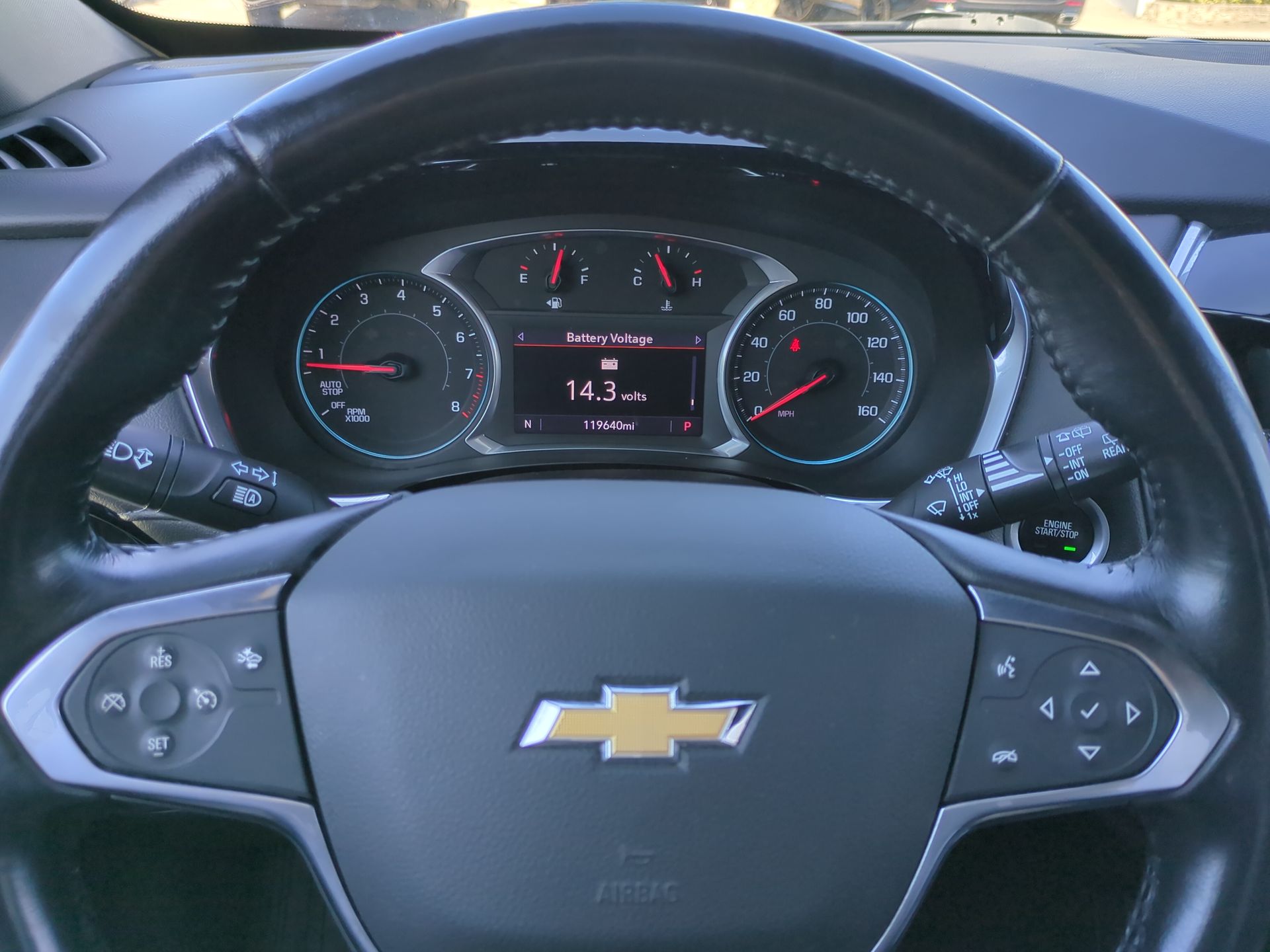 2022 Chevrolet Traverse LT Cloth