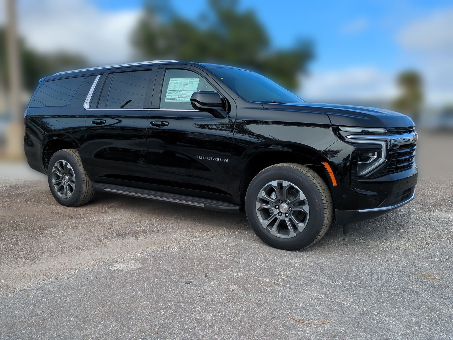 2026 Chevrolet Suburban LS