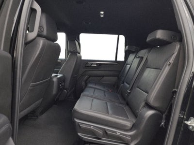 2025 Chevrolet Suburban LT