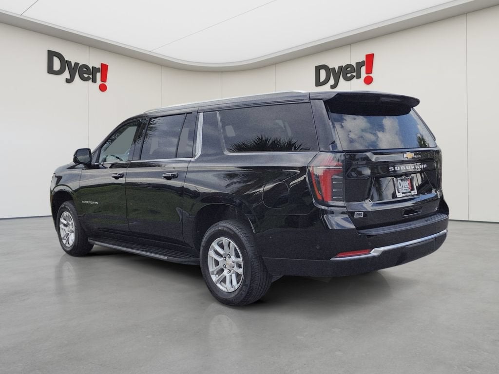 2025 Chevrolet Suburban LT