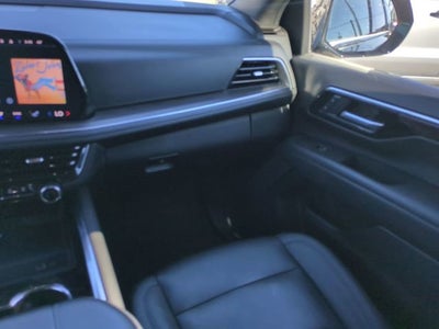 2025 Chevrolet Suburban Z71