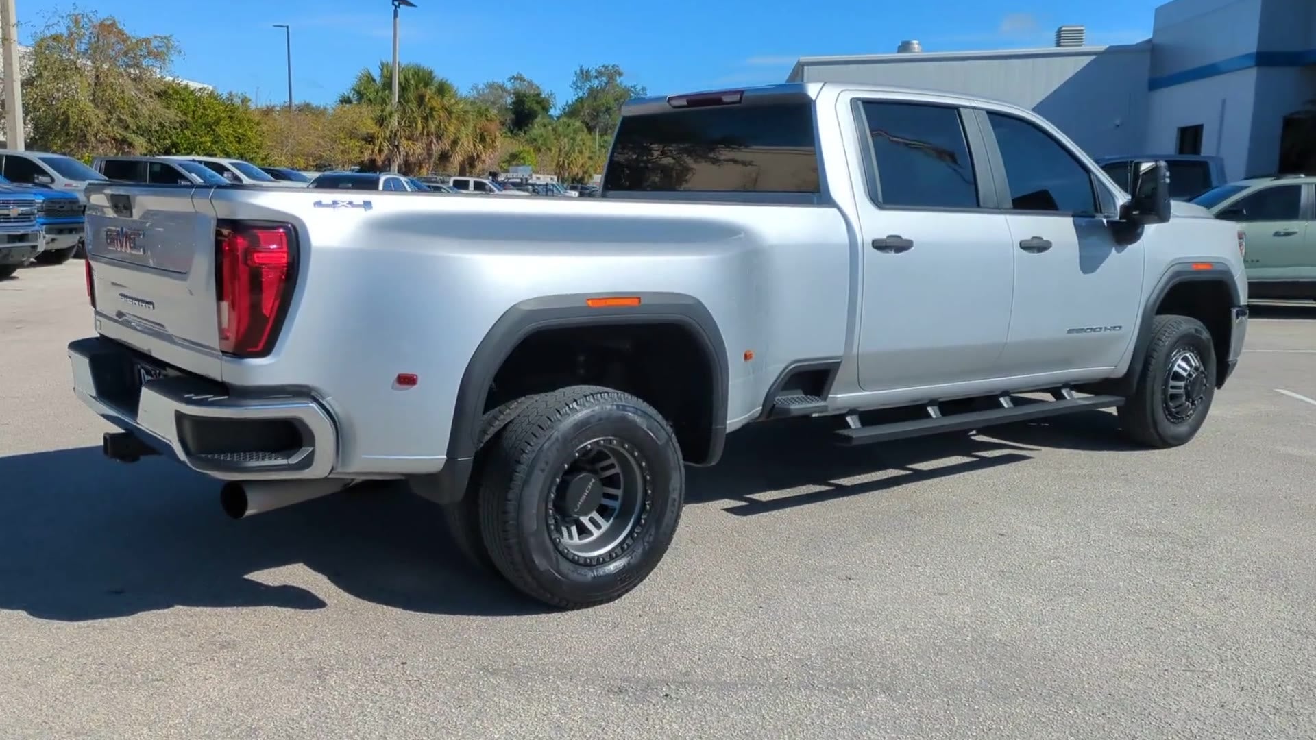 2023 GMC Sierra 3500 HD Pro DRW