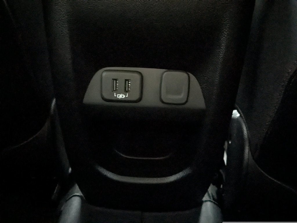 2022 GMC Canyon AT4 - Leather