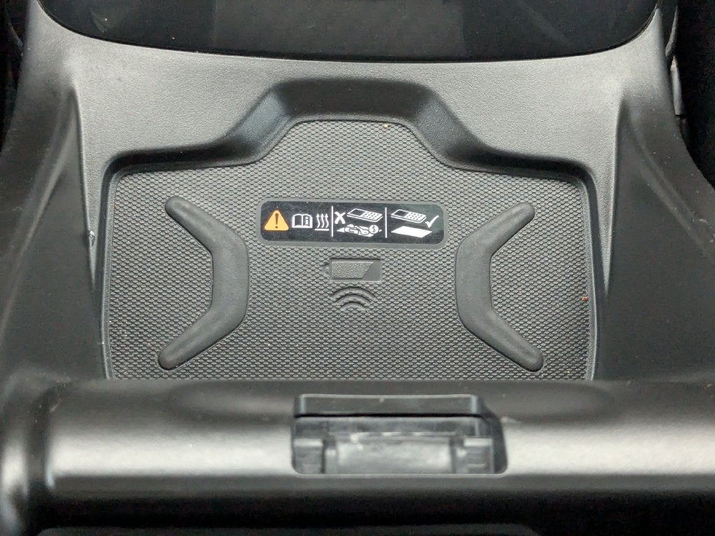 2022 GMC Canyon AT4 - Leather