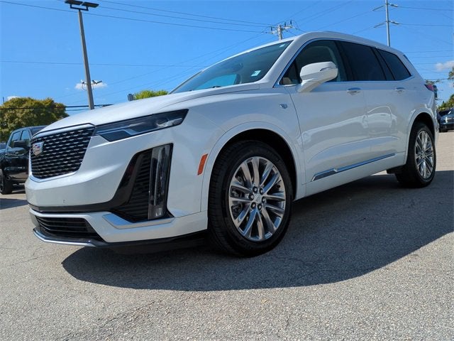 2023 Cadillac XT6 Premium Luxury