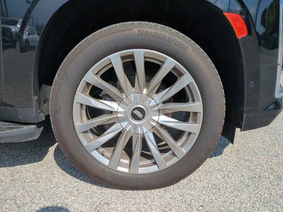 2022 Cadillac Escalade ESV Premium Luxury