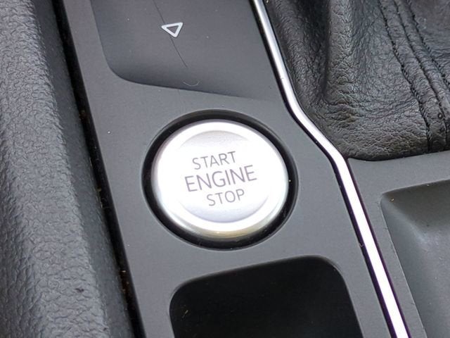 2021 Volkswagen Atlas 2.0T SE w/Technology