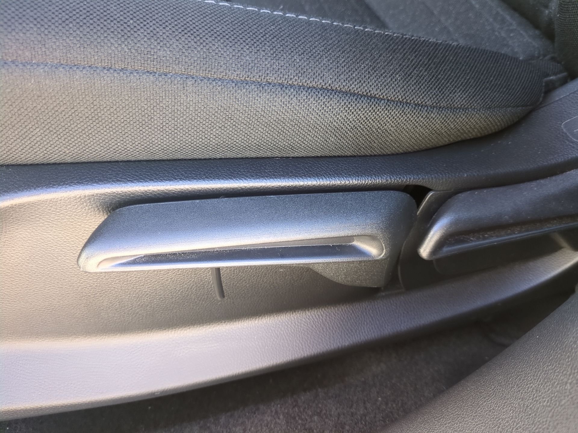 2025 Honda HR-V 2WD LX