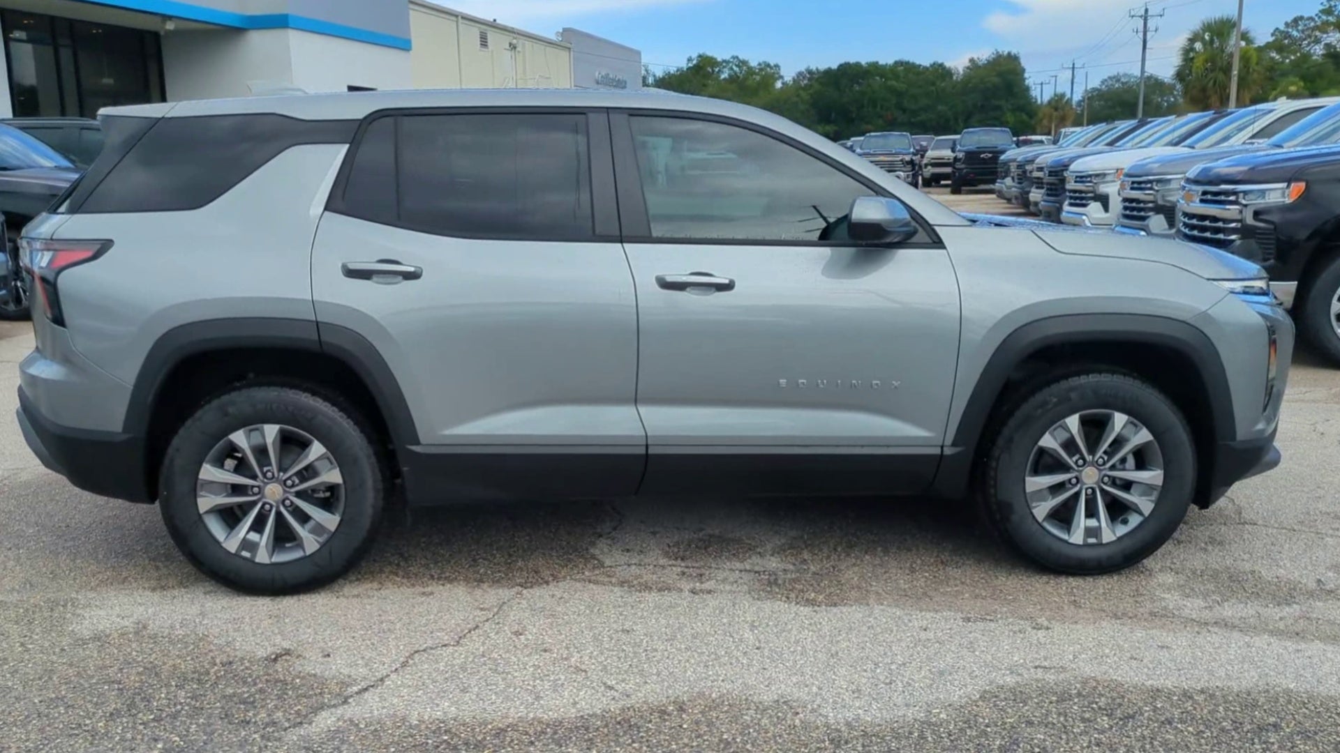 2026 Chevrolet Equinox LT - Photo 37