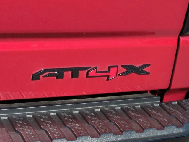 2025 GMC Sierra 1500 AT4X