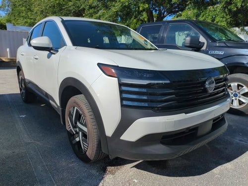 2025 Nissan Kicks SV FWD