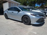 2020 Toyota Camry Hybrid XLE