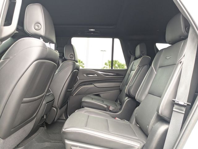 2022 Cadillac Escalade Sport