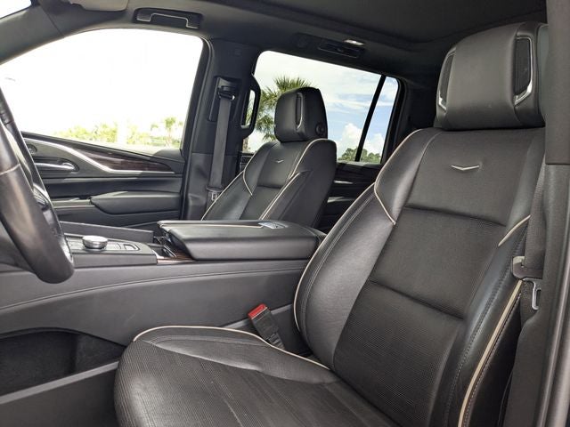 2022 Cadillac Escalade ESV Premium
