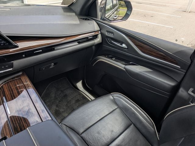 2022 Cadillac Escalade ESV Premium